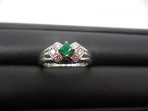 貴金属の買取なら大吉　伊勢崎店へ