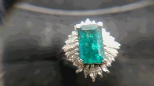エメラルド付リングをお買取りしました！買取専門店 大吉 イオンタウン仙台泉大沢店です！！