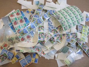 大吉 武蔵小金井店 バラ切手の画像です。