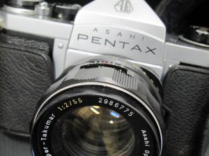 京都、奈良で古いフィルムカメラの高価買取はガーデンモール木津川店へ