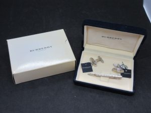 カフス,タイピン,バーバリー,カルティエ,エルメス,パティックフィリップ,ピアジェ,ダンヒル,K18,ダイヤ