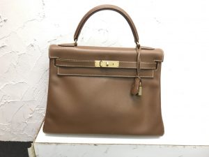 ダイヤ,逗子・買取・大吉逗子店・生前整理・楽天リサーチ,エルメス,化粧品,ギター,カルティエ,ダンヒル,ライター、工具,マキタ,リョービ,紙幣,中国紙幣,銀製、食器、皿,ヴィトン,ケータイ、べっ甲,かんざし,時計.ジーショック -、象牙,麻雀、エルメス、時計、ブランド 、セイコー、ケリー,バーバリーズ ,金券、カメラ、レンズ ダイヤモンド 、コーチ、シグネチャー、リング,酒,ヘネシー,ロレックス,ロレックス高価買取,ダイヤモンド (1 (1