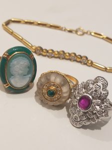 使わない指輪、ネックレス、ブレスレット買い取ります。買取専門店大吉イオンタウン宇多津店(香川県)