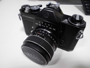 富士市で一眼レフカメラの買取は大吉アピタ富士吉原店へ