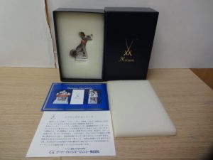 買取専門店 大吉 JR八尾店でマイセンの置物を買取ました。