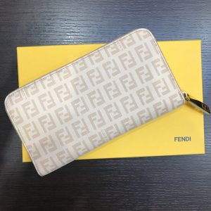 フェンディ　ブランド　バッグ 財布　買取　小倉南区　サニーサイドモール小倉　大吉