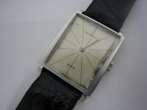 大吉アピタ富士吉原店、時計を買取りしました!