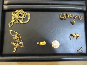 大吉 武蔵小金井店 K18　アクセサリーの画像です。