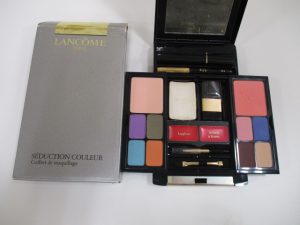 化粧品もお買取りの大吉ゆめタウンサンピアン店です。