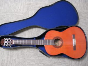 ギターの買取りはイオン厚木4階大吉厚木ガーデンシティ店へ