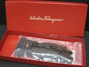 京都、奈良でフェラガモの高価買取はガーデンモール木津川店へ