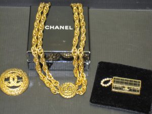 京都、奈良でシャネルの高価買取はガーデンモール木津川店へ
