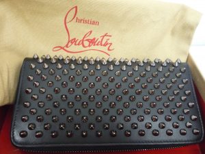 ルブタン 財布 買取 大分