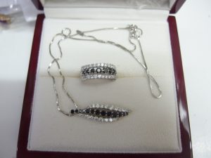 ブラックダイヤ リング&ネックレス