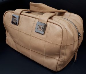 シャネルのバッグを買取りいたしました、大吉聖蹟桜ヶ丘オーパ店です。