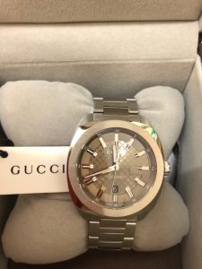 猪名川のお客様よりGucci(グッチ)の時計を買取いたしました。