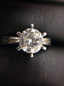 ダイヤモンド買取りに自信あり 松山久万ノ台店にお任せ下さい。