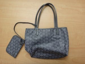 大吉調布店で買取したゴヤール