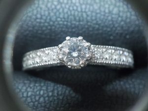 プラチナ売るなら大吉松山久万ノ台店にお任せ下さい!