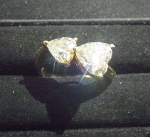 三ノ宮のお客様よりダイヤを買取!