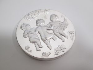 富士市で純銀のメダルの買取は大吉アピタ富士吉原店にお任せください!