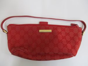 ブランド売りたいなら大吉ゆめタウンサンピアン店が良いですよ。