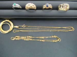 金・プラチナのお買取りならお任せ下さい！大吉松山銀天街店です