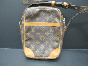 京都、奈良でルイヴィトン・ダヌーブの高価買取は大吉ガーデンモール木津川店へ