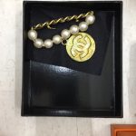 シャネルのブローチを買取させて頂いた大吉いこらもーる泉佐野店です!