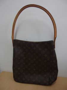 LV/ルイ・ヴィトン モノグラム ルーピングGM