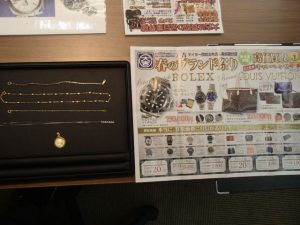 このアクセサリーはメッキ?金?貴金属?わからない時は、ひとまず姶良市・買取専門店大吉タイヨー西加治木店です!