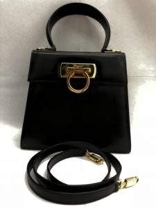 ダイヤ,逗子・買取・大吉逗子店・生前整理・楽天リサーチ,ライカ,化粧品,ギター,カルティエ,ダンヒル,ライター、工具,マキタ,リョービ,紙幣,中国紙幣,銀製、食器、皿,ヴィトン,フェラガモ、ロレックス,時計.Ｎゲージ、象牙,麻雀、スエルメス、時計、ブランド 、セイコー、ケリー,美容器具 ,金券、カメラ、レンズ ダイヤモンド 、コーチ、シグネチャー、シチズン,酒,ヘネシー,ロレックス,ロレックス高価買取,ダイヤモンド (3)