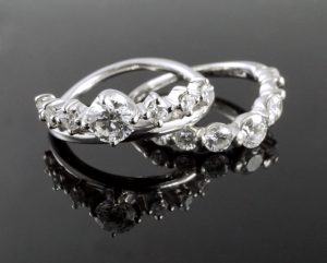 買取 ダイヤ 貴金属