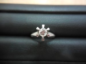 180416ダイヤの指輪は 大吉大橋店へ。