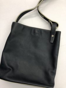 ダイヤ,逗子・買取・大吉逗子店・生前整理・楽天リサーチ,ライカ,化粧品,ギター,カルティエ,ダンヒル,ライター、工具,マキタ,リョービ,紙幣,中国紙幣,銀製、食器、皿,ヴィトン,ケータイ、ロレックス,時計.Nゲージ、象牙,麻雀、スエルメス、時計、ブランド 、セイコー、ロエベ,美容器具 ,金券、カメラ、レンズ ダイヤモンド 、コーチ、シグネチャー、シチズン,酒,ヘネシー,ロレックス,ロレックス高価買取,ダイヤモンド (2)