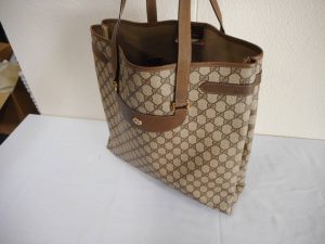 GUCCI グッチ　39.02.061　PVCレザー　GG柄　トートバッグ　
