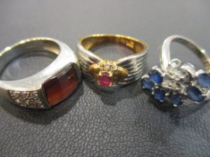 金　プラチナ　貴金属　ジュエリー　ダイヤ　色石　指輪　買取　買い取り　福岡県　北九州市　小倉南区　下曽根