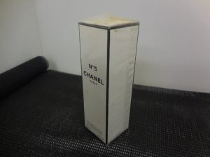 180530香水のご査定も 大吉大橋店へ!