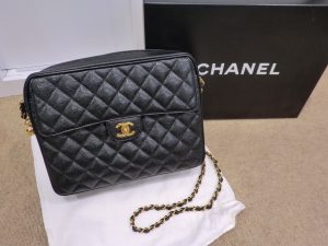 シャネル、キャビアチェーンショルダーバッグをお買取り致しました。大吉伊勢ララパーク店