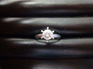 ダイヤのリングを買取専門店 大吉 JR八尾店でお買取しました。