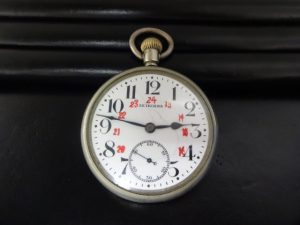 懐中時計を買取専門店　大吉　JR八尾店にお売り下さい。