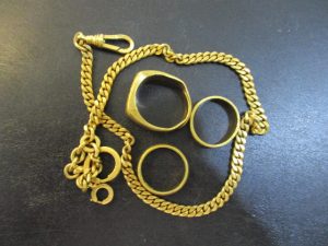 大吉 武蔵小金井店 純金の画像です。