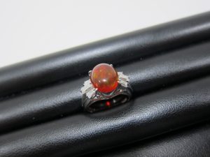 色石リングなら大吉デュオこうべ店にお任せ!