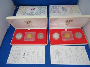 長野オリンピック冬季競技大会記念貨幣 3種セットをお買取させて頂きました。