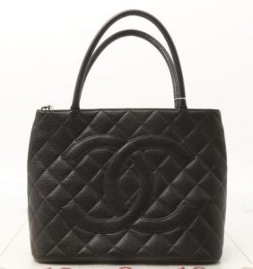 シャネル　復刻トートバッグ