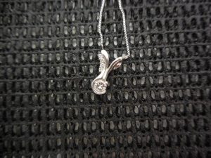 180524ネックレスもペンダントも、大吉大橋店へ！