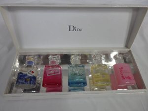 使わなくなった香水は買取専門店　大吉羽曳野店でお売りください！