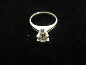 新三田のお客様よりダイヤを買取しました！