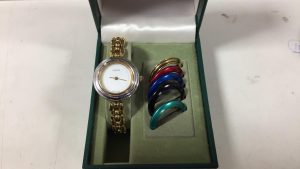 グッチ　チェンジベゼル