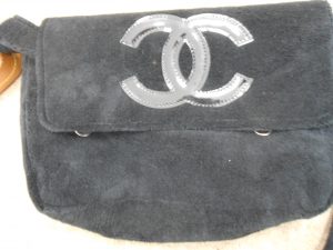 シャネル　ノベルティー（ショルダーバッグ）をお買取させていただきました。大吉サンシパーク桑名店！